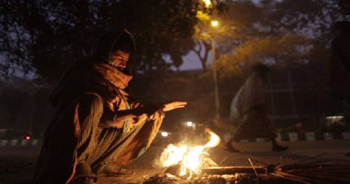 বয়ে যাচ্ছে শৈত্যপ্রবাহ