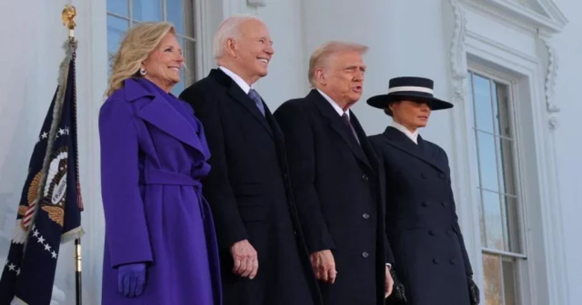 যুক্তরাষ্ট্রের প্রেসিডেন্ট শপথ নিচ্ছেন ট্রাম্প