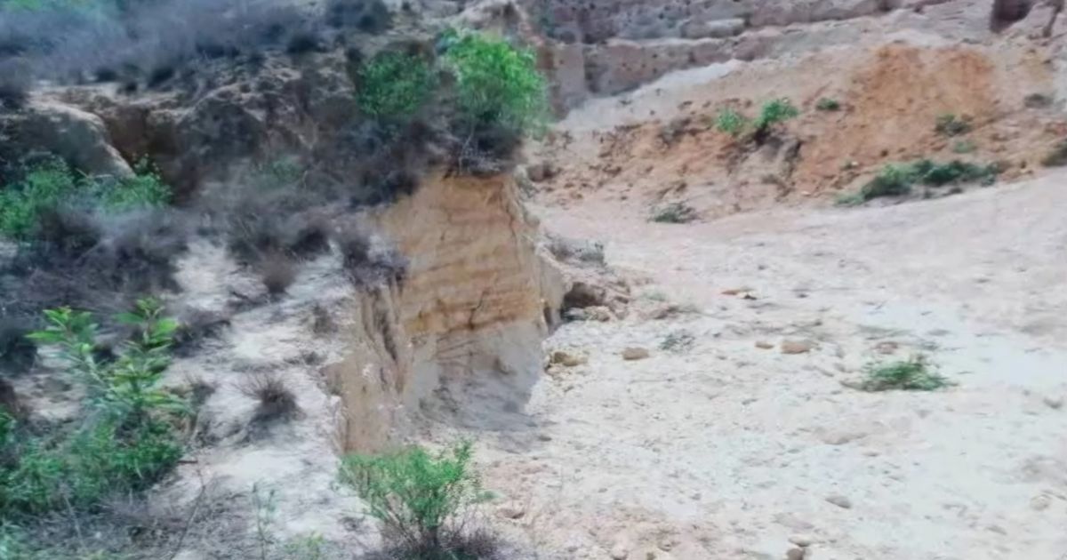 চট্টগ্রামের পাহাড়ধসে দুই শিশুর মৃত্যু