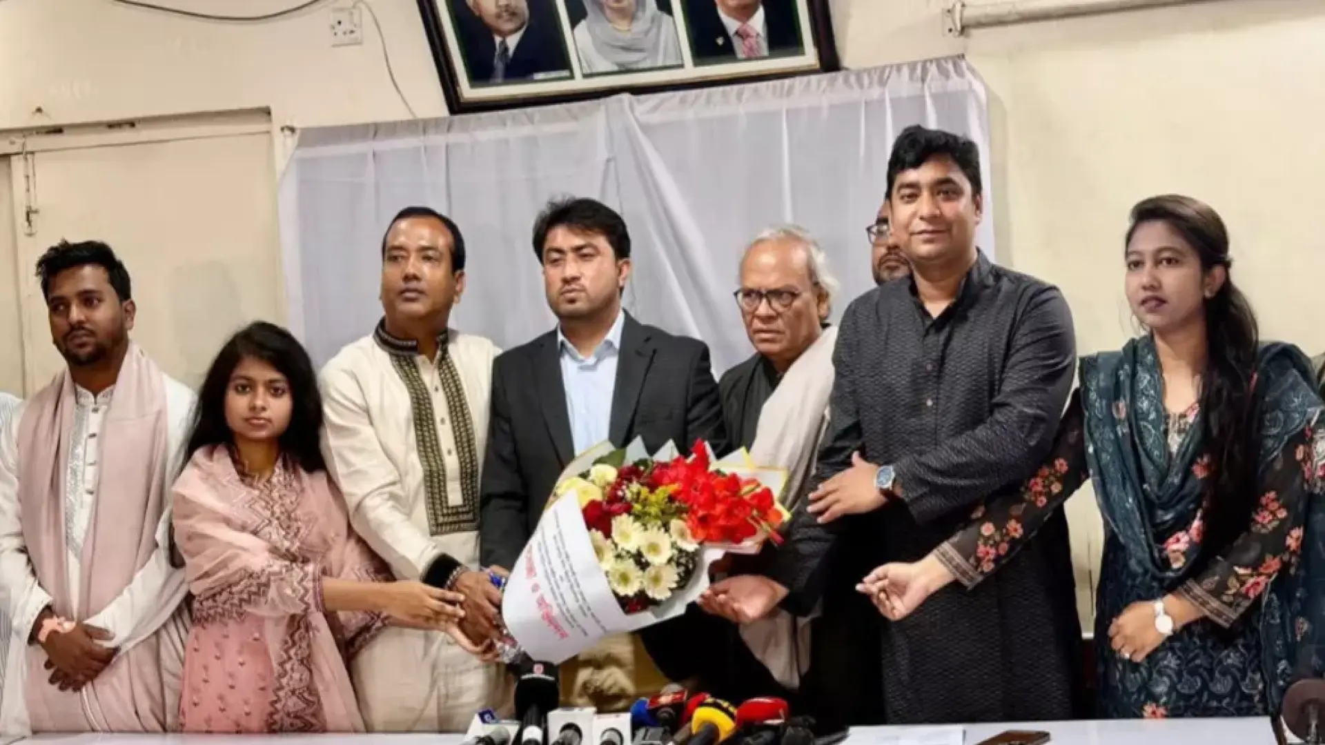 বিএনপিতে যোগ দিলেন জাকসু ভিপি জিতু