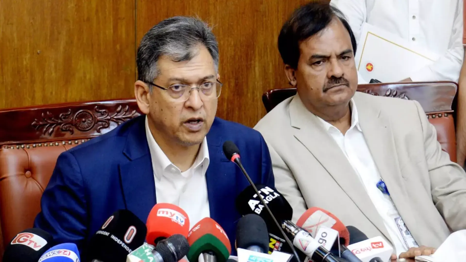 যারাই জড়িত থাকুক, কঠোর ব্যবস্থা নেওয়া হবে: স্বরাষ্ট্রমন্ত্রী