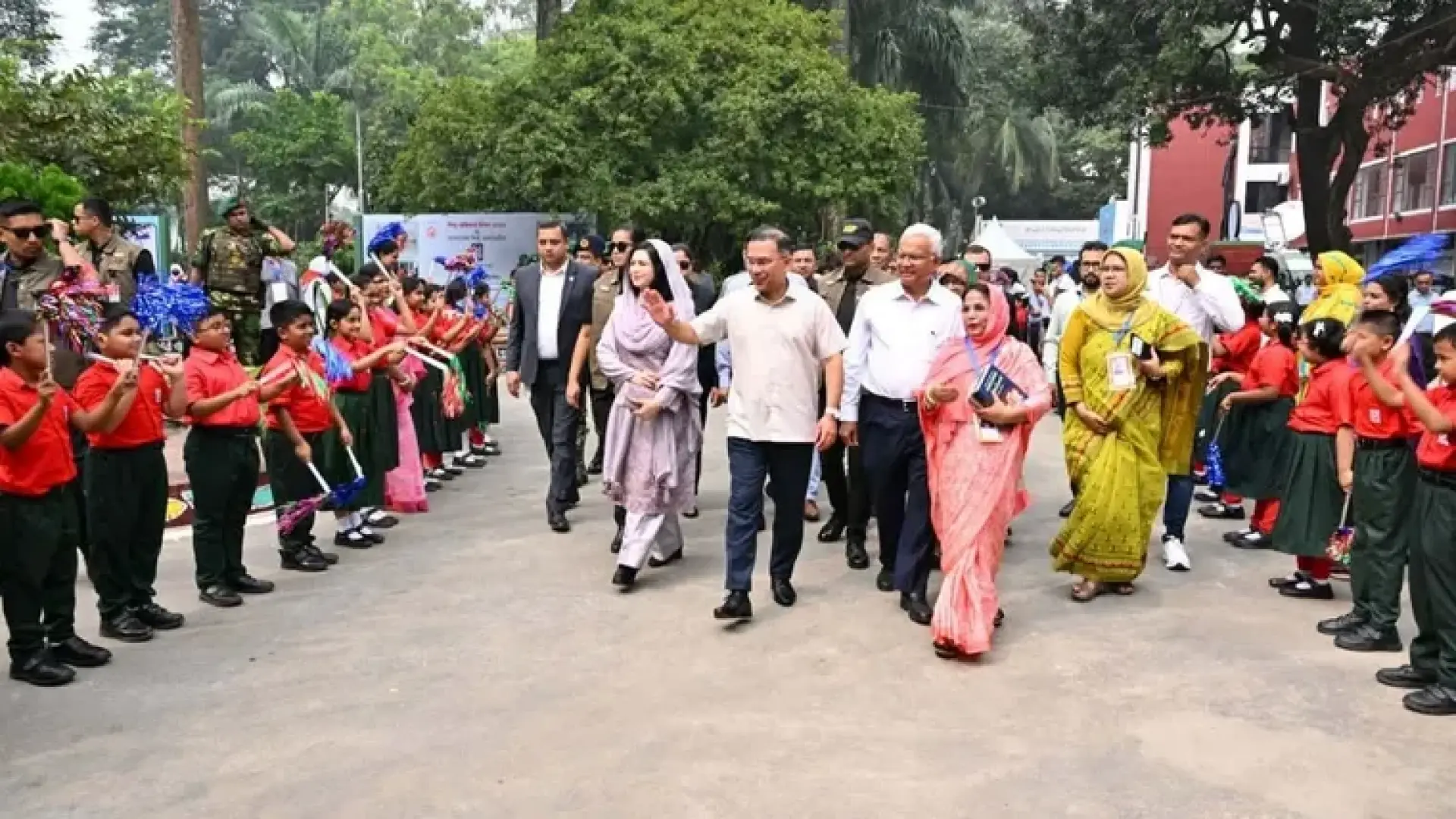 শিশু অধিকার দিবসের অনুষ্ঠানে প্রধানমন্ত্রী