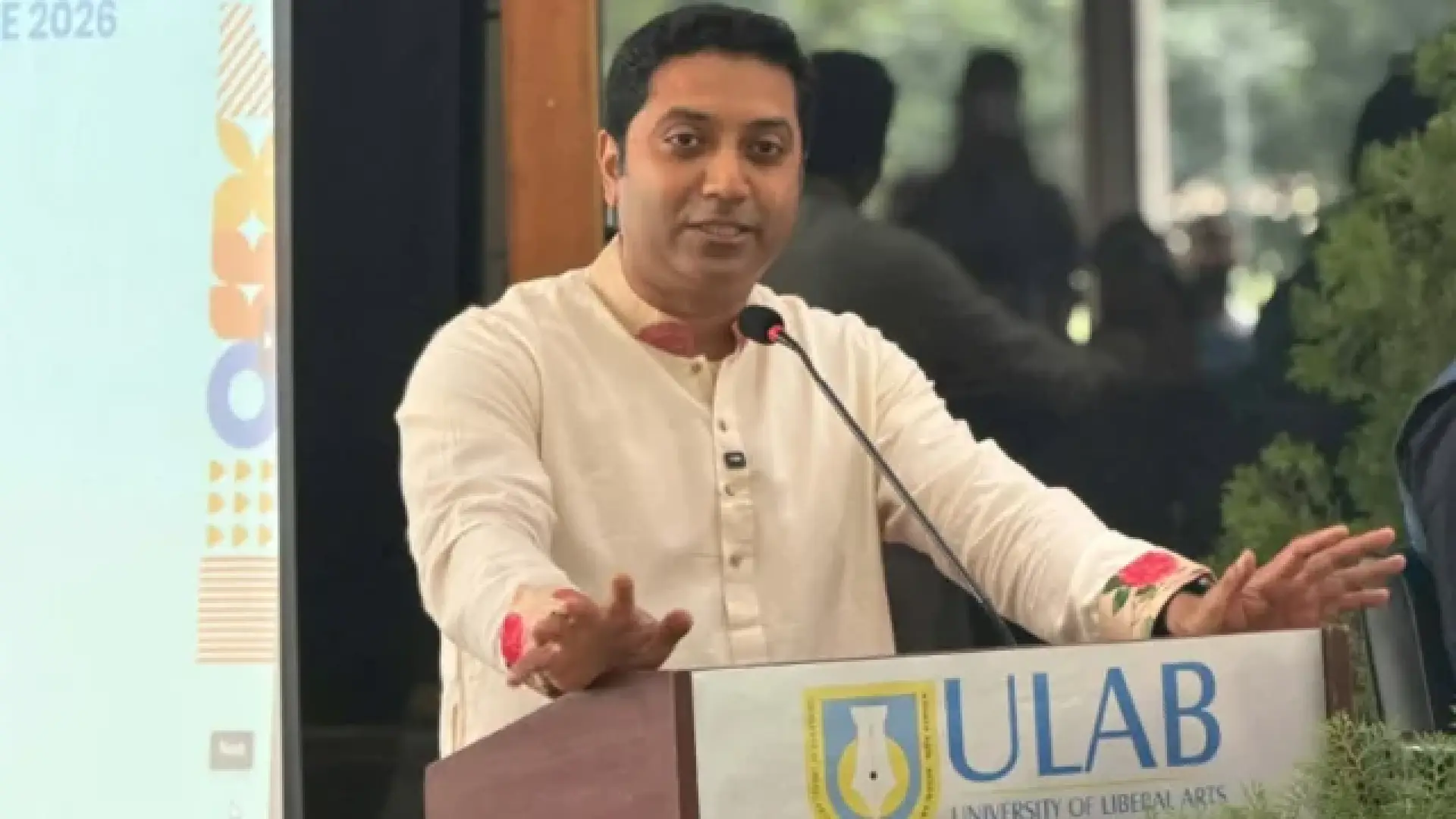 ক্যারিয়ারে সাফল্যে ইংরেজিসহ প্রযুক্তিগত দক্ষতার ওপর জোর