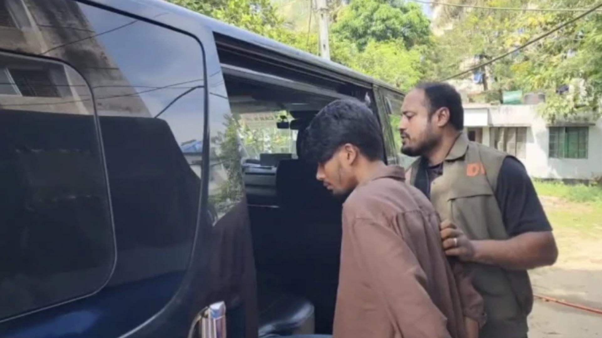 সাড়ে চার ঘণ্টা জিজ্ঞাসাবাদ শেষে রাজুকে ফেরত দিল ডিবি